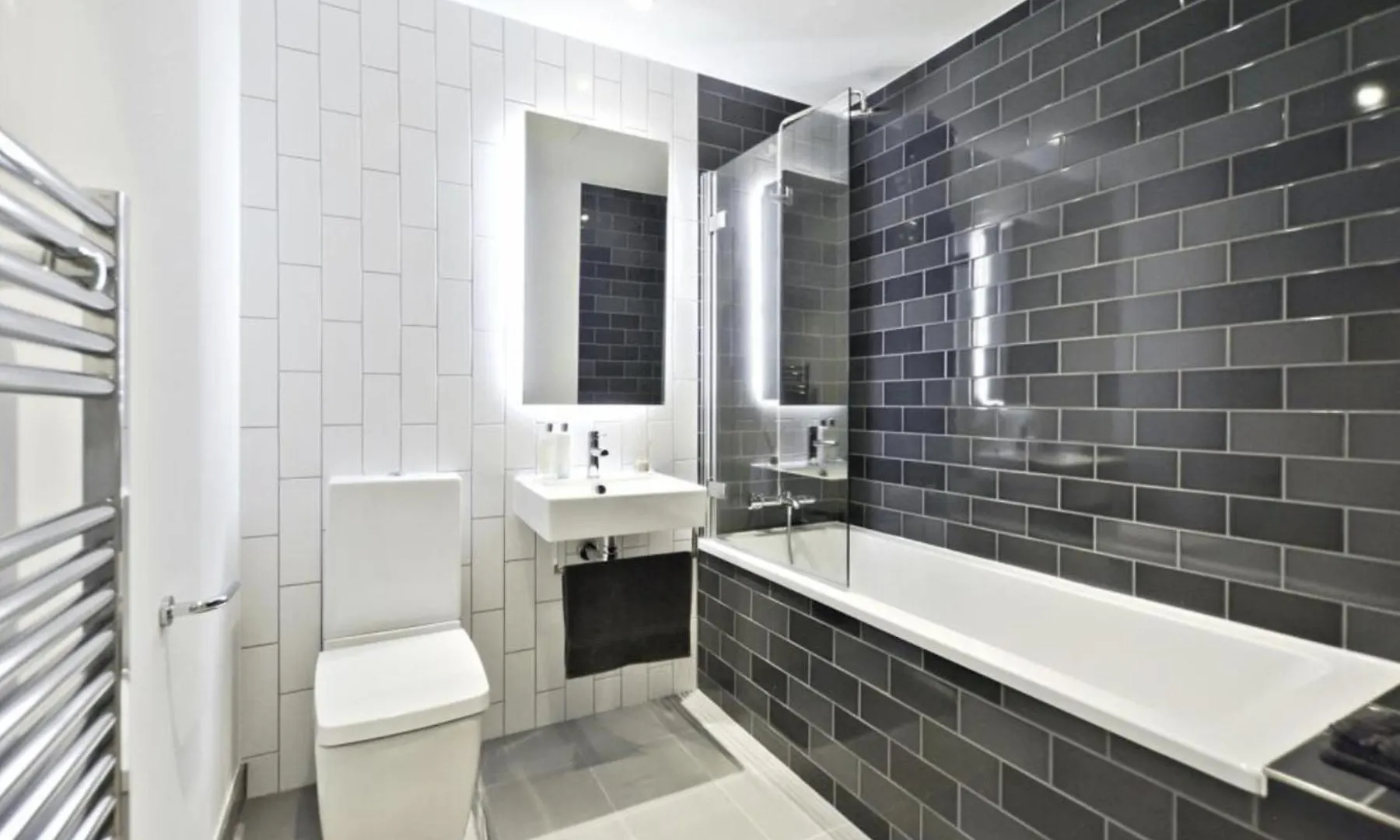 Modern Apartment In London